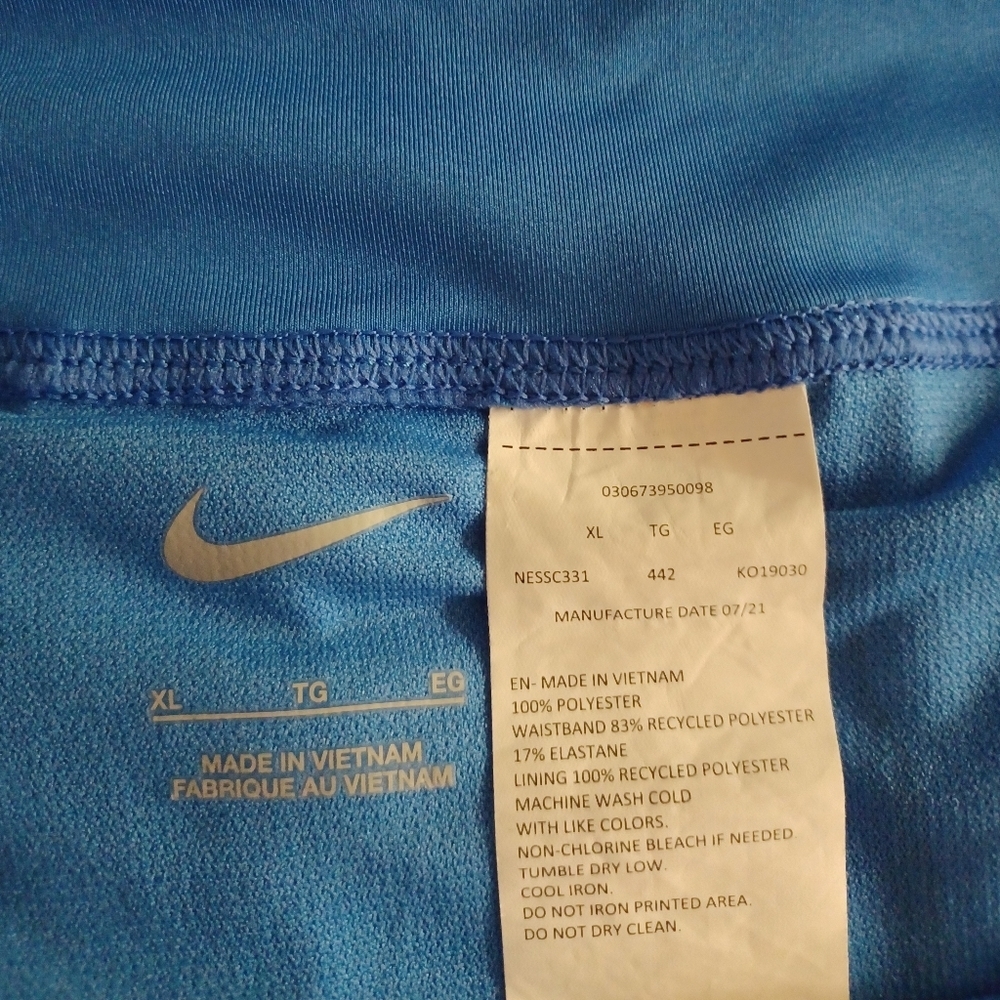 Nike Women's Blue Shorts - Picture 7 of 9